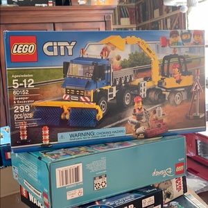 Lego City Sweeper & Excavator 60152